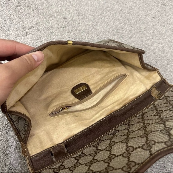 #6 Gucci Vintage GG Supreme PVC Brown Clutch USED SOLD AS IS! LIVE SHOW! - Picture 12 of 16
